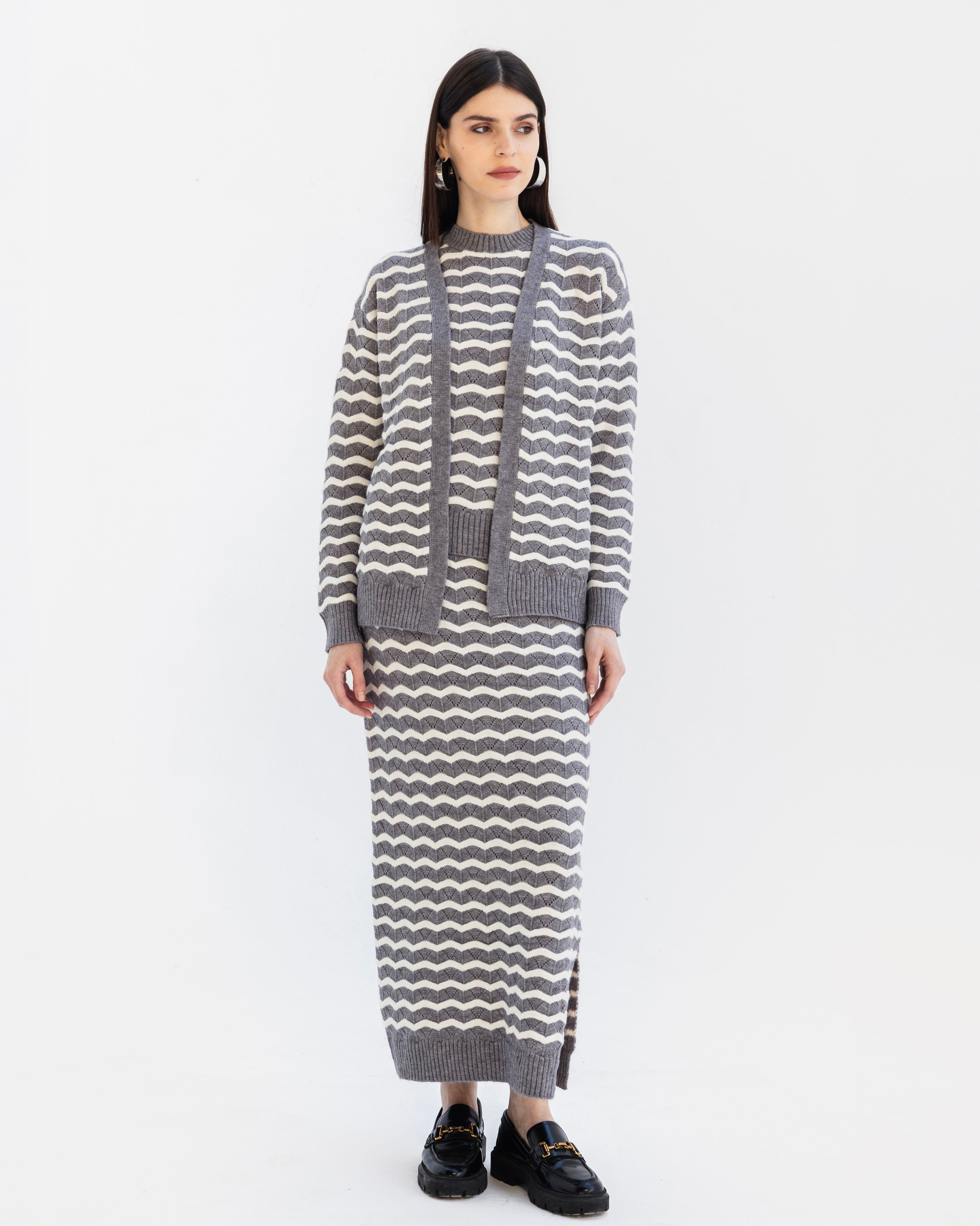 Waveline Knit - Light Gray