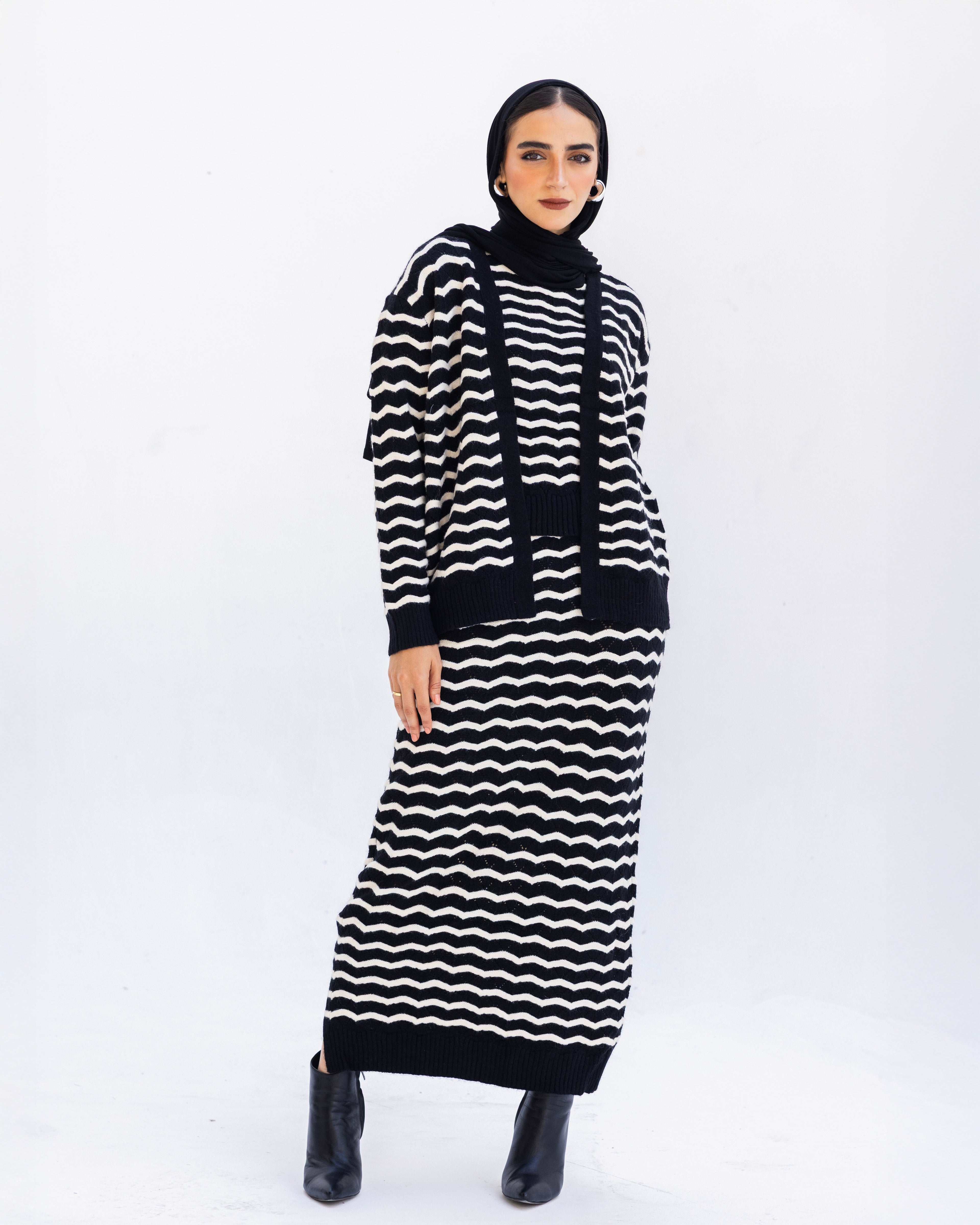 Waveline Knit - Black