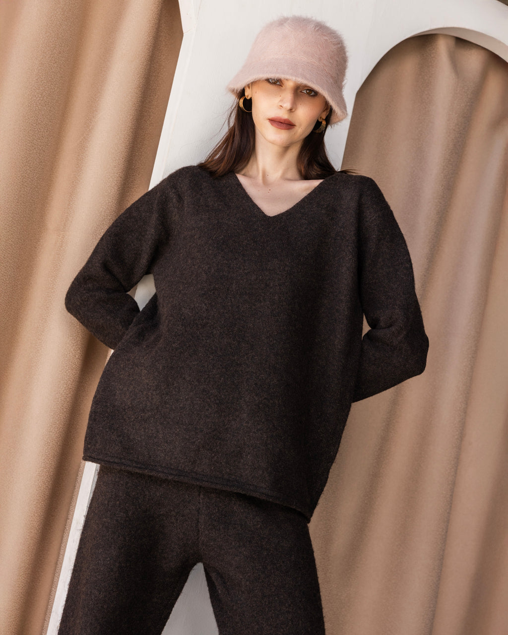The Calm Knit Set - Brown